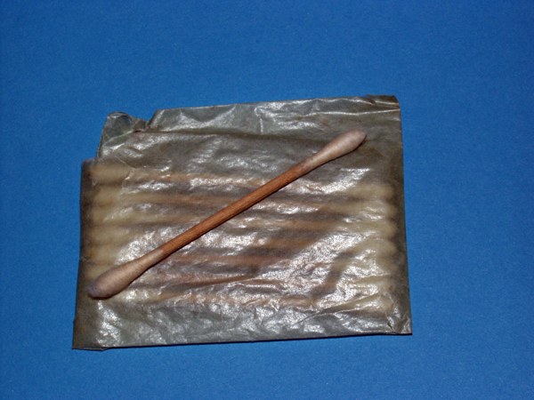 Hardy Downer's Little Black Medical Bag q-tips