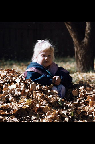 <krystal pile of leaves>